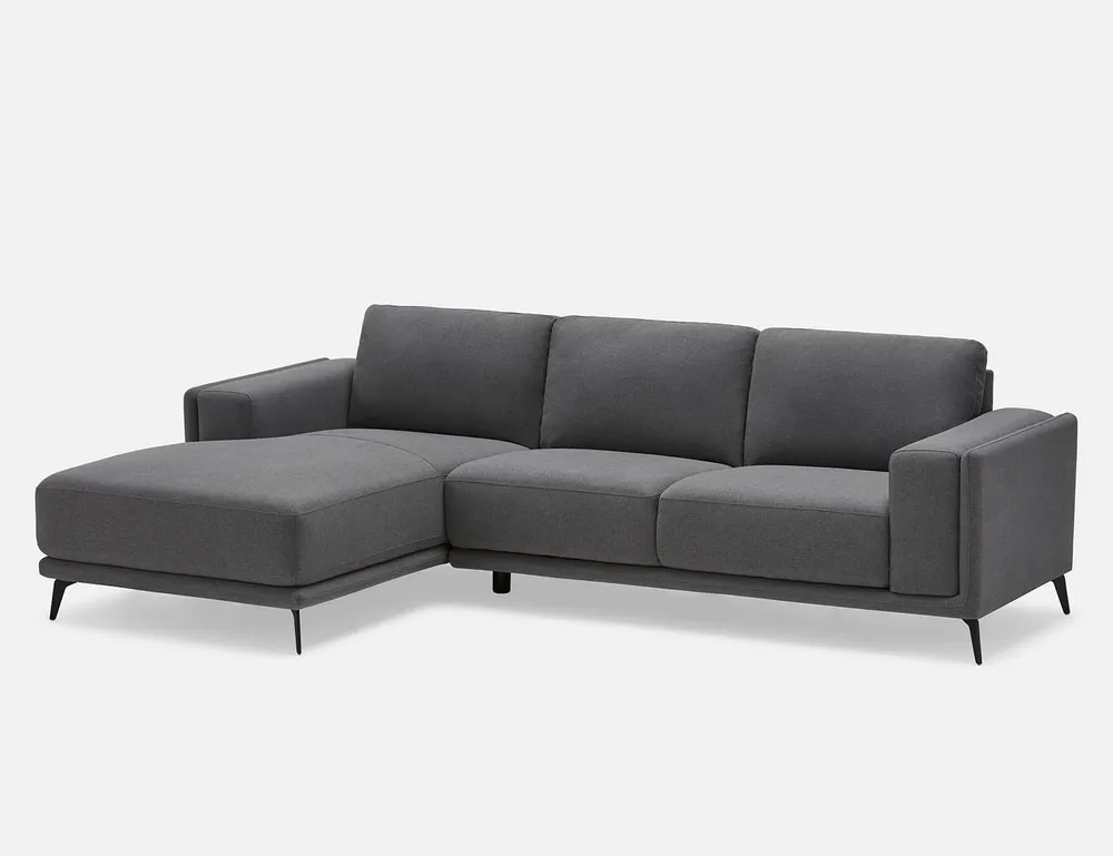 Warren couch sale structube