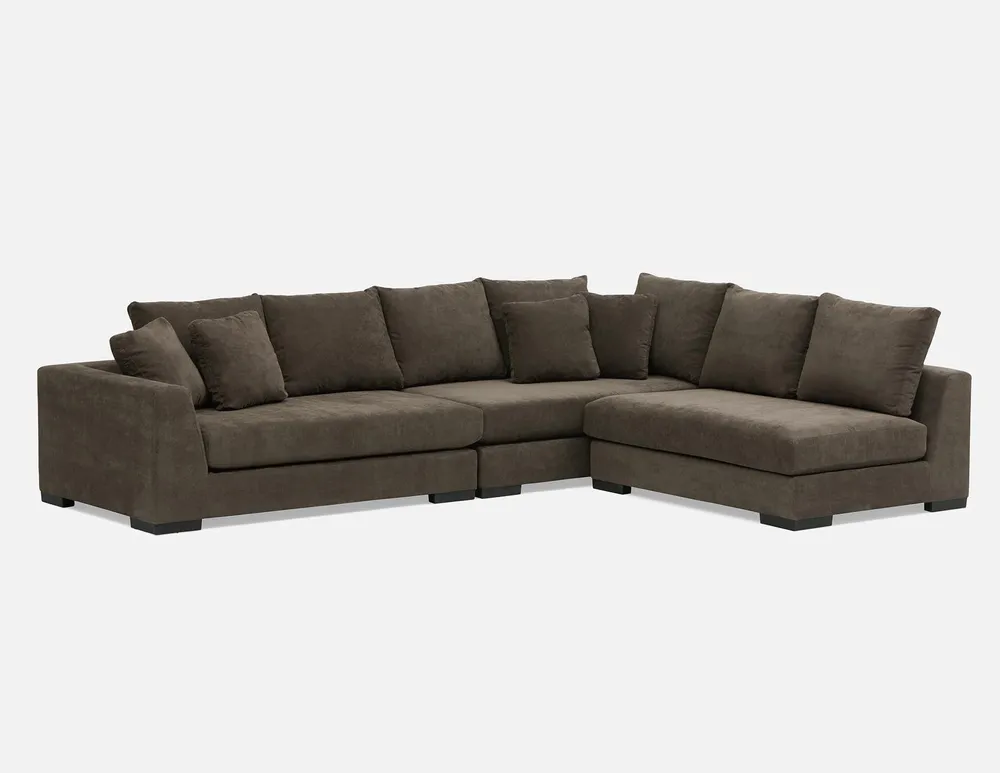 Structube hotsell couch sectional