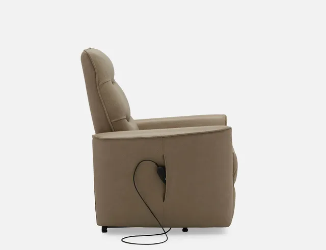 Recliner structube store