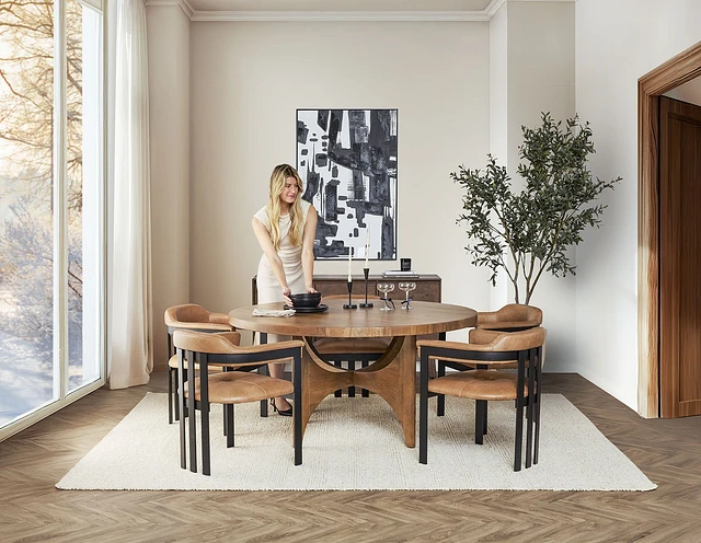 Structube JUHANA dining table with lacquered top 150 cm