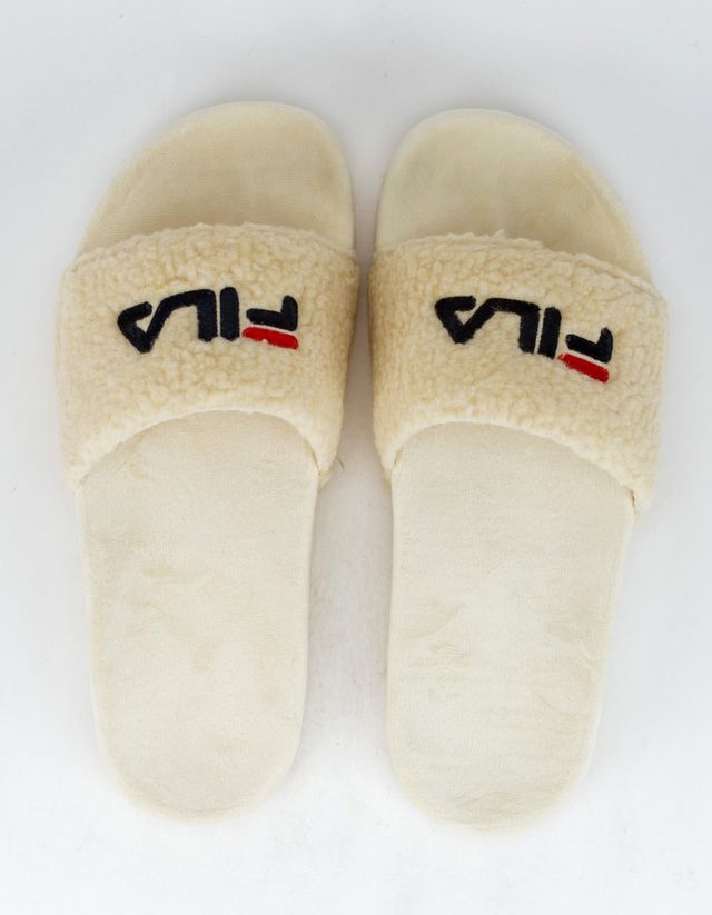 Fila fuzzy slides sale