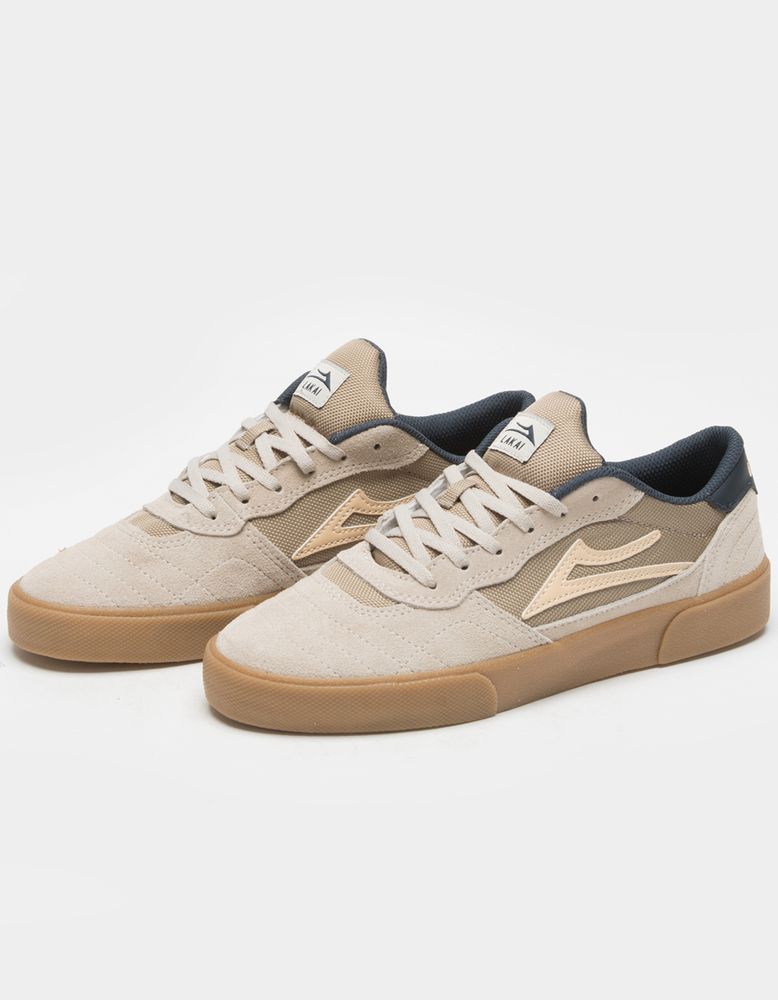 Tillys skate shoes store