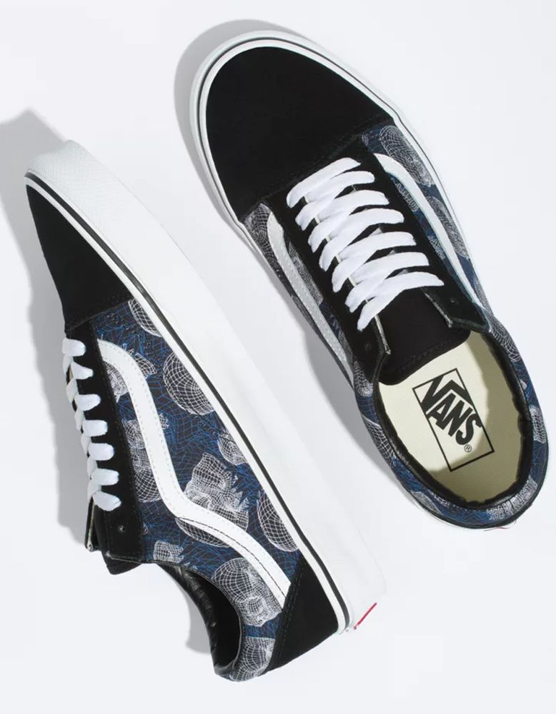 Old skool vans skulls on sale
