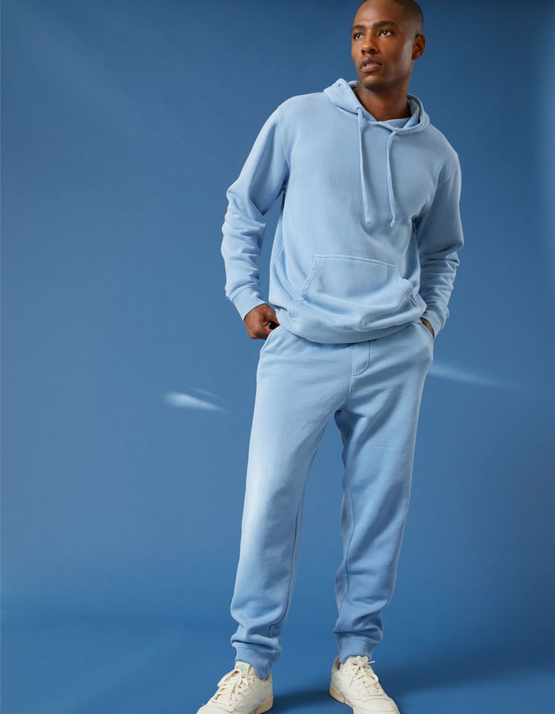 Tillys sweatpants top