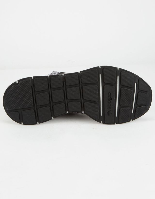 Tillys adidas swift run discount