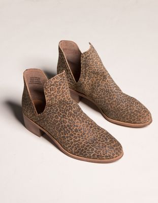 Coconuts by matisse leopard booties discount