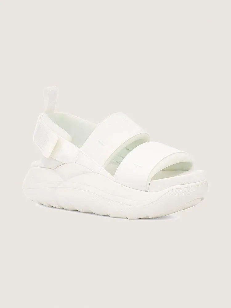 UGG® LA Cloud Sport Sandal | Bridge Street Town Centre