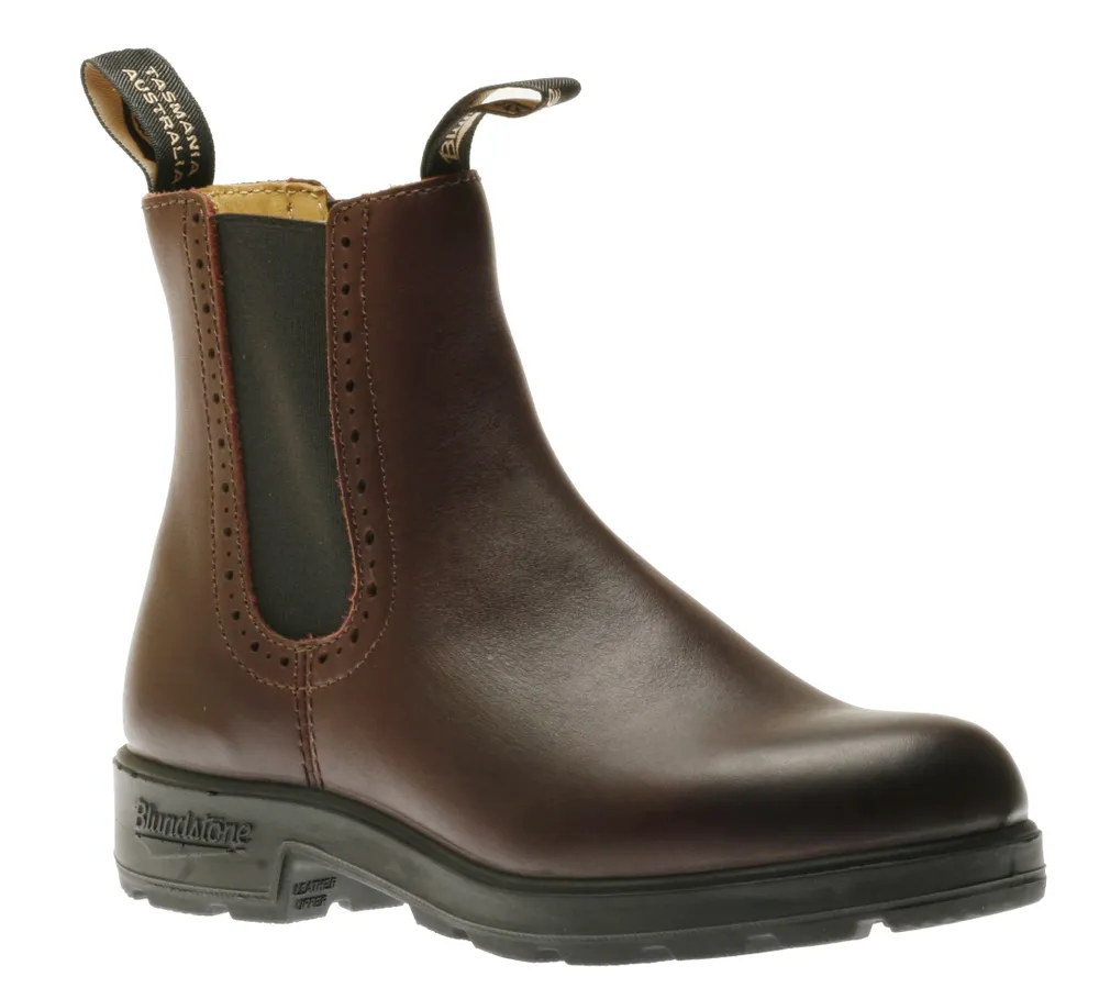 Blundstone 1352 Women s Series Hi Top Shiraz Red Boot Bramalea