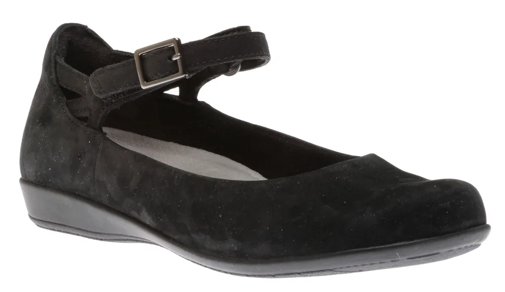 Earth Alder Alma Black Leather Strap Flat Shoe Bramalea City Centre