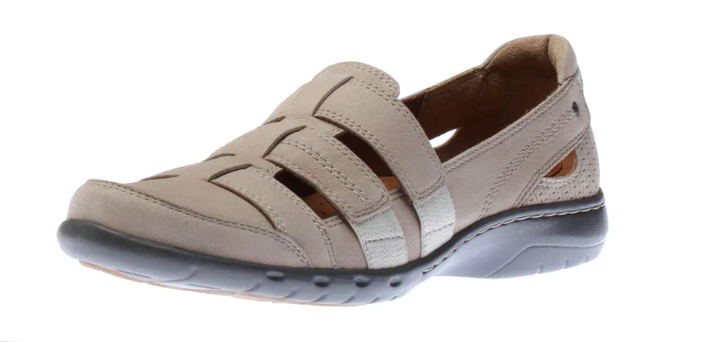 Cobb Hill Penfield Dove Strappy Slip On Fisherman Sandal