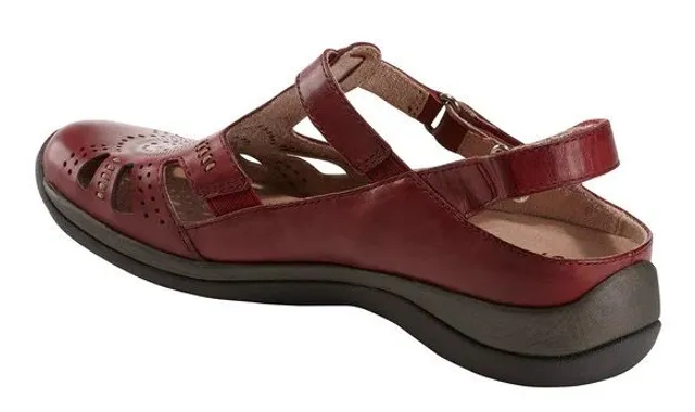 Earth Kara Curie Bordeaux Leather Cutout Sandal Bramalea City Centre